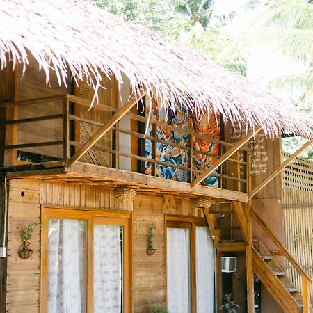 Katana Siargao Hostel Catangnan Екстериор снимка