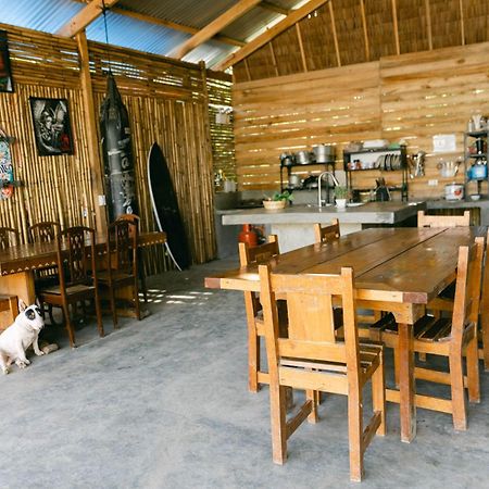 Katana Siargao Hostel Catangnan Екстериор снимка