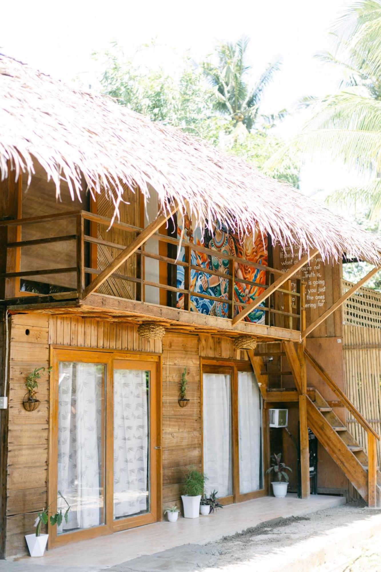 Katana Siargao Hostel Catangnan Екстериор снимка