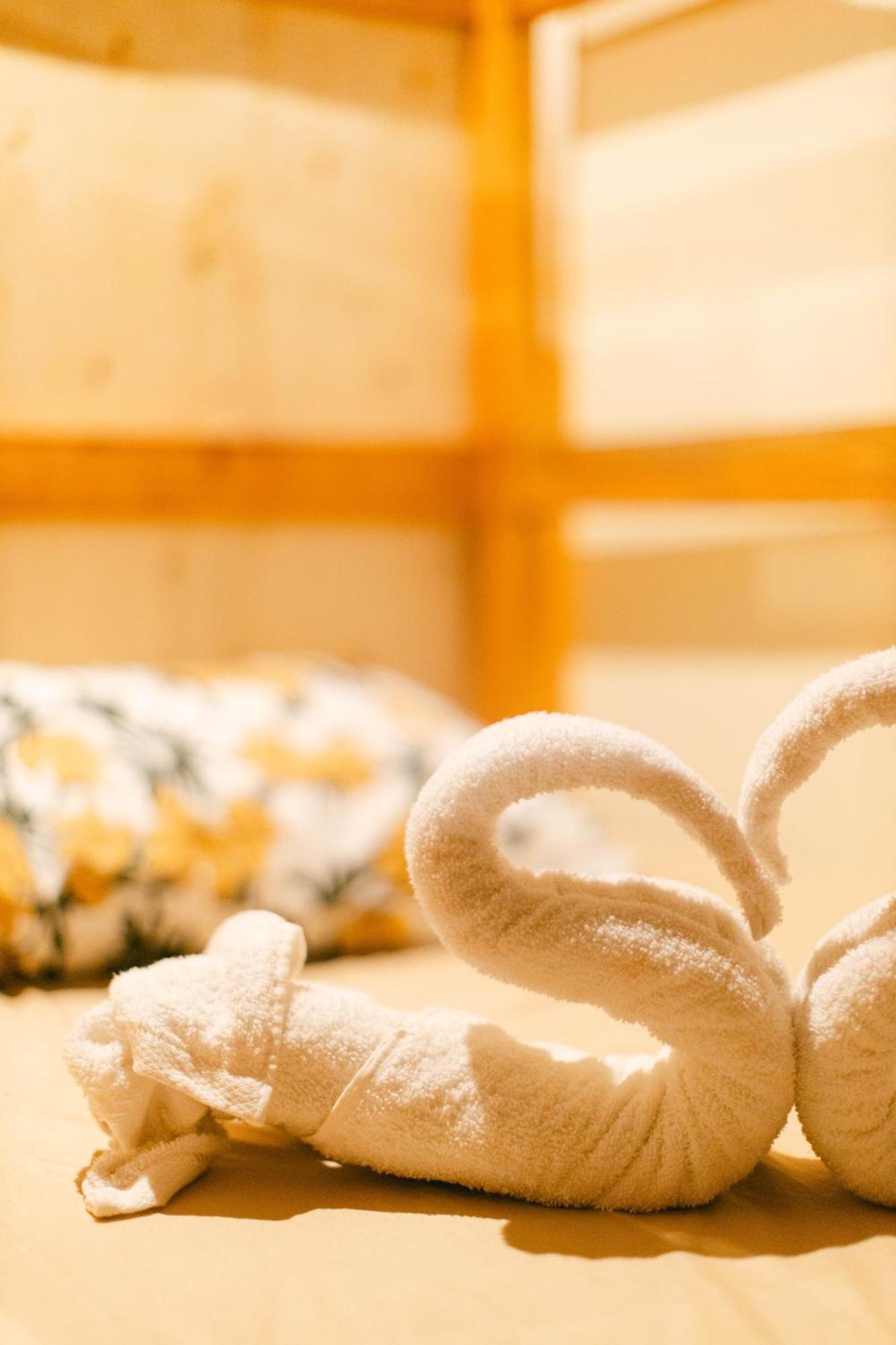 Katana Siargao Hostel Catangnan Екстериор снимка